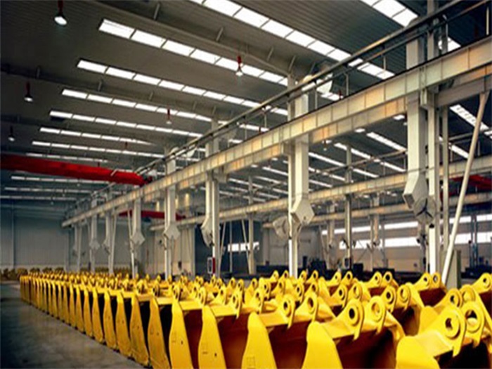 穆棱徐工集团挖掘机装配车间